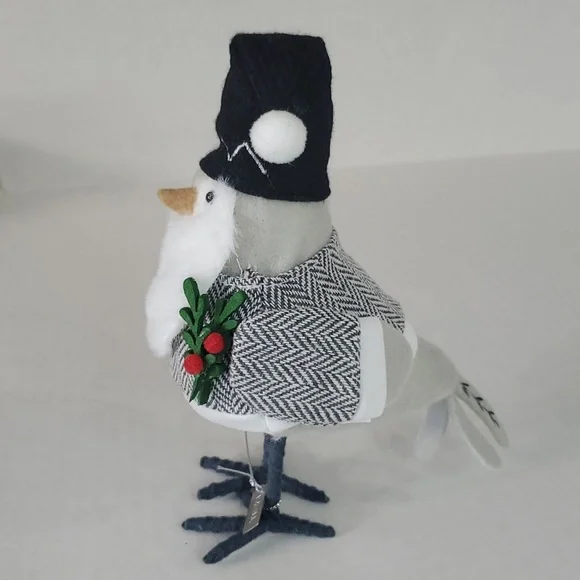Winter 2022 Spritz Bird from Target “Tricot” - Picture 2 of 6